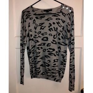 Forever 21 grey leopard print long sleeve